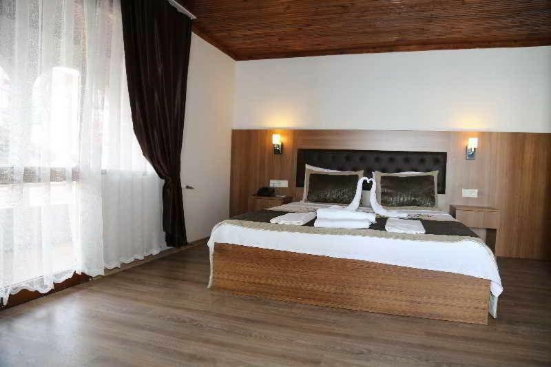 Diamond City Resort Hotel Büyükçekmece Esterno foto