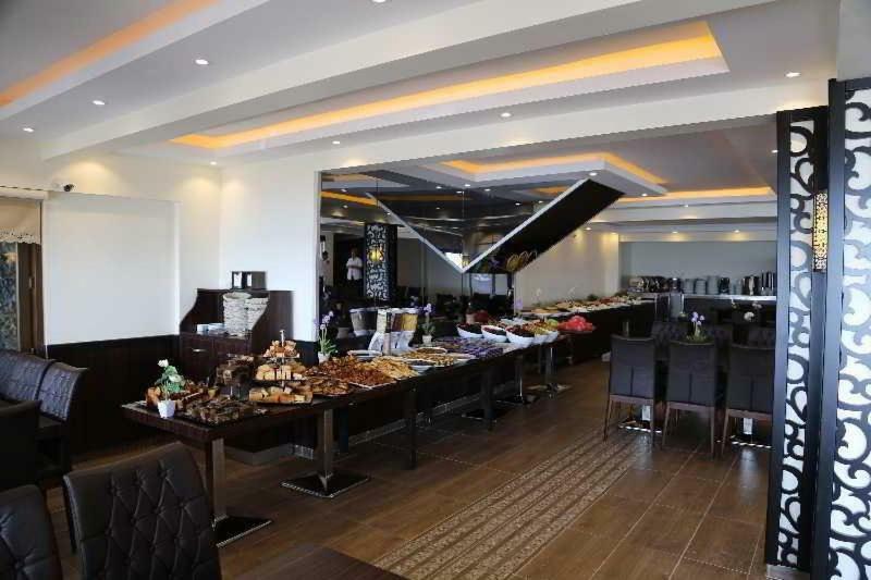 Diamond City Resort Hotel Büyükçekmece Esterno foto